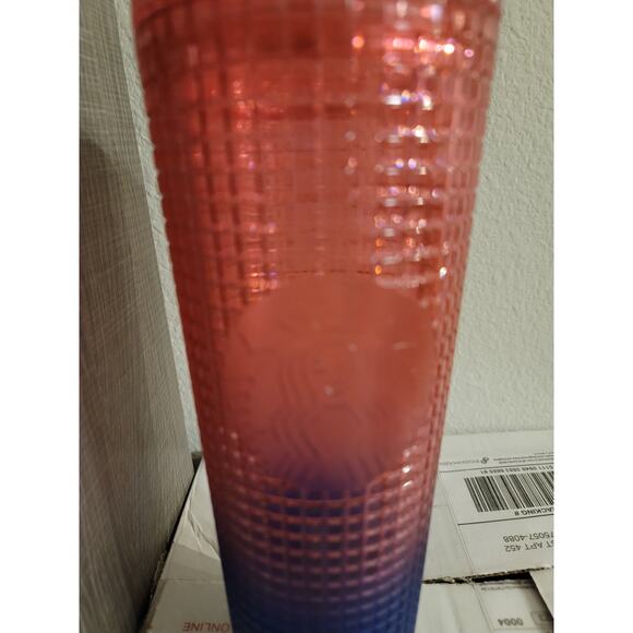 Starbucks 2022 Watermelon Ombré Grid Tumbler - Picture 6 of 7